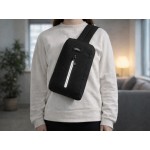 Сумка-слинг Nomad на одно плечо из водостойкого переработанного пластика, черный