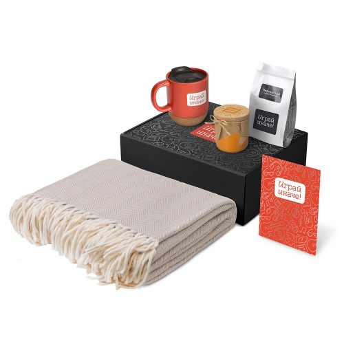 Подарочный набор Re:y. Nest с пледом, кружкой и вареньем