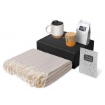 Подарочный набор Re:y. Nest с пледом, кружкой и вареньем